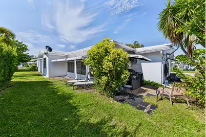 2930 NW 1st Drive, Pompano Beach, FL 33064 - Photo 38