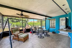 1326 Lake Erie Dr, Lake Worth, FL 33461 - Photo 12