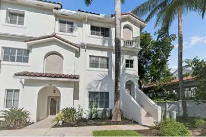 428 Bayfront Drive, Boynton Beach, FL 33435 - Photo 1