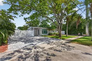 4520 NE 15th Ave, Pompano Beach, FL 33064 - Photo 2