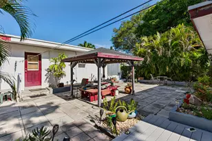1223 NE 3rd Ave, Fort Lauderdale, FL 33304 - Photo 32