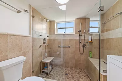 374 Golfview Road #405, North Palm Beach, FL 33408 - Photo 10