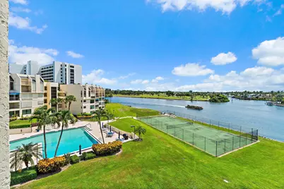 374 Golfview Road #405, North Palm Beach, FL 33408 - Photo 16