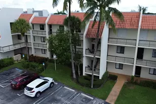 2550 Presidential Way, West Palm Beach, FL 33401 - Photo 12