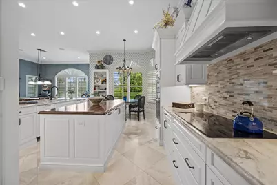 11693 S Breeze Place, Wellington, FL 33449 - Photo 14
