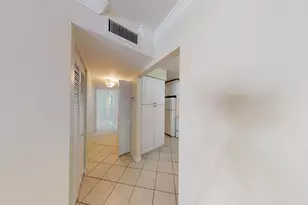 1015 Green Pine Blvd, West Palm Beach, FL 33409 - Photo 6