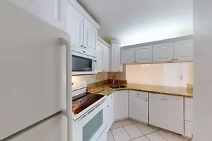 1015 Green Pine Blvd, West Palm Beach, FL 33409 - Photo 8