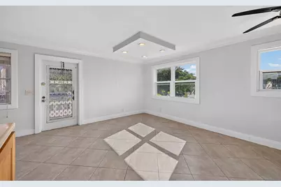 2044 Durham B, Deerfield Beach, FL 33442 - Photo 4