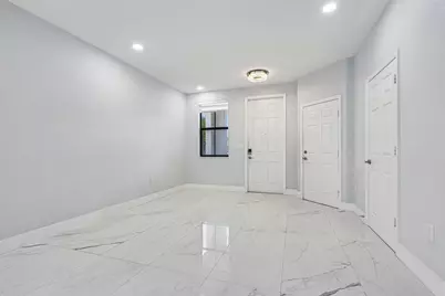 3567 W 110th Terrace, Hialeah, FL 33018 - Photo 6