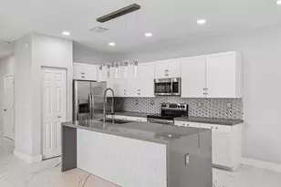 3567 W 110th Terrace, Hialeah, FL 33018 - Photo 14