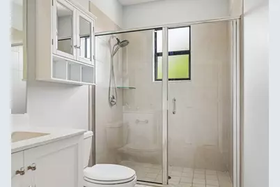 3567 W 110th Terrace, Hialeah, FL 33018 - Photo 38