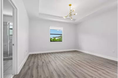 3567 W 110th Terrace, Hialeah, FL 33018 - Photo 34