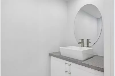 3567 W 110th Terrace, Hialeah, FL 33018 - Photo 18