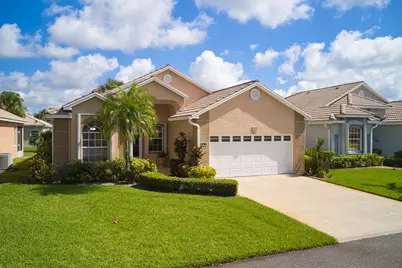 907 NW Sarria Court, Port Saint Lucie, FL 34986 - Photo 2