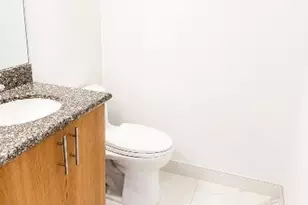 620 NE 7th Ave, Fort Lauderdale, FL 33304 - Photo 6