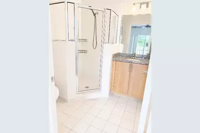 620 NE 7th Avenue #620, Fort Lauderdale, FL 33304 - Photo 4