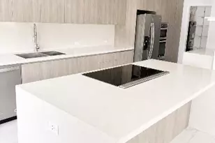 620 NE 7th Ave, Fort Lauderdale, FL 33304 - Photo 2