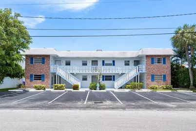 1360 NE 27th Terrace W #2, Pompano Beach, FL 33062 - Photo 1