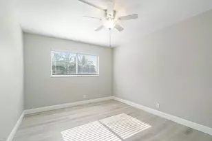 1360 NE 27th Terrace W, Pompano Beach, FL 33062 - Photo 8