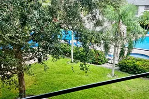 1719 Whitehall Dr, Davie, FL 33324 - Photo 32