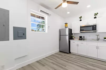 533 NE 1st Avenue, Deerfield Beach, FL 33441 - Photo 38