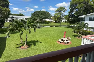 41 Lyndhurst B, Deerfield Beach, FL 33442 - Photo 2