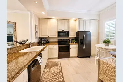 3 Harbour Isle Drive E #303, Fort Pierce, FL 34949 - Photo 4
