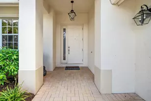 9139 Bay Harbour Cir, West Palm Beach, FL 33411 - Photo 20