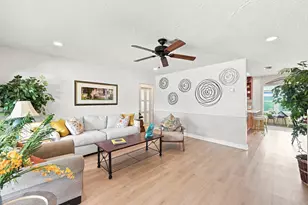510 SE 4th Ct, Pompano Beach, FL 33060 - Photo 2