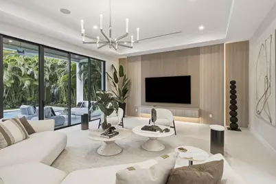 1300 NE 4th Court, Boca Raton, FL 33432 - Photo 6