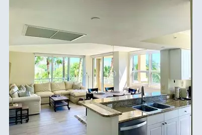 19501 W Country Club Drive #414, Aventura, FL 33180 - Photo 2