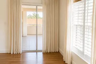 5570 Tamberlane Cir, Palm Beach Gardens, FL 33418 - Photo 12