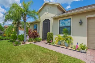 9880 Verona Manor, Vero Beach, FL 32966 - Photo 2