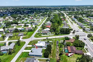 1711 SE Fairfield St, Port Saint Lucie, FL 34983 - Photo 54