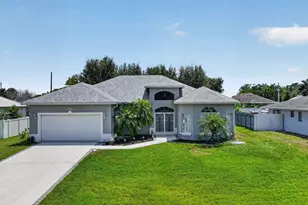 1711 SE Fairfield St, Port Saint Lucie, FL 34983 - Photo 2