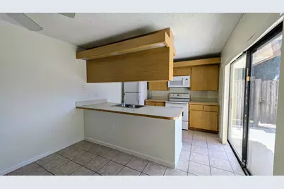 555 Green Springs Place, West Palm Beach, FL 33409 - Photo 6