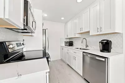 2069 Guildford D #D, Boca Raton, FL 33434 - Photo 6