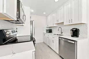 2069 Guildford D, Boca Raton, FL 33434 - Photo 6