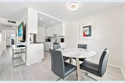 2069 Guildford D #D, Boca Raton, FL 33434 - Photo 4