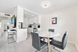 2069 Guildford D, Boca Raton, FL 33434 - Photo 4