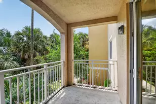 6370 Emerald Dunes Dr, West Palm Beach, FL 33411 - Photo 14