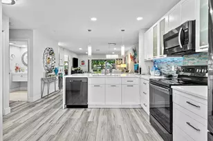 42 Stratford Ln W, Boynton Beach, FL 33436 - Photo 4