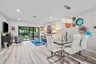 42 Stratford Ln W, Boynton Beach, FL 33436 - Photo 8