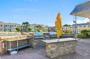 2920 Cynthia Ln, Lake Worth Beach, FL 33461 - Photo 20