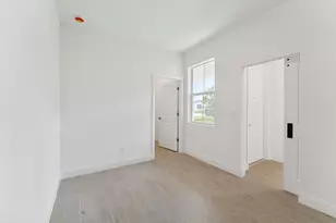 5942 Hammock Dl Wy, Port Saint Lucie, FL 34987 - Photo 4