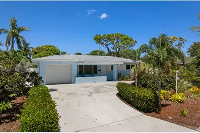 1451 SE 5th Street, Deerfield Beach, FL 33441 - Photo 1