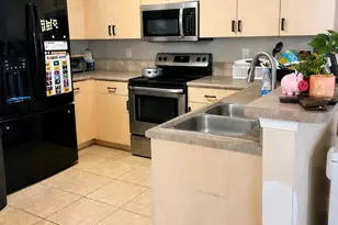 3331 Commodore Ct, West Palm Beach, FL 33411 - Photo 4