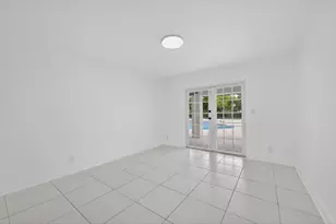 5510 W Castlegate Ave, Davie, FL 33331 - Photo 32