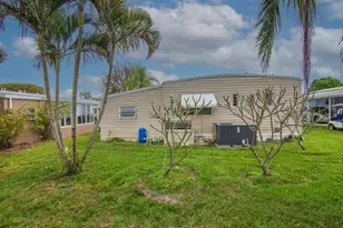 293 NE Moonstone Dr, Jensen Beach, FL 34957 - Photo 30