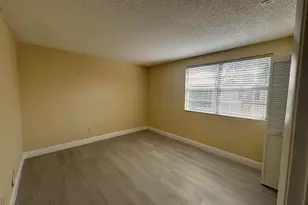 1241 SW 46th Ave, Pompano Beach, FL 33069 - Photo 14